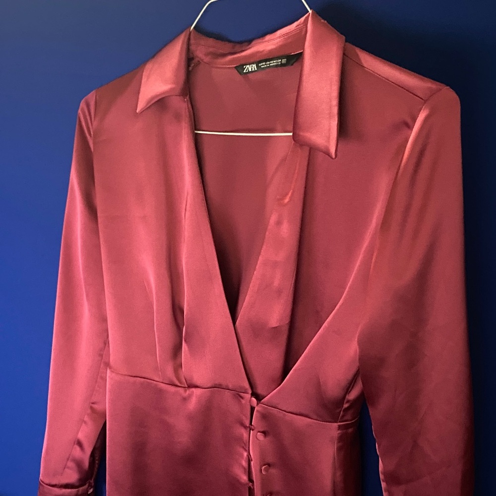 Zara Women's Deep Red Satin Blazer
